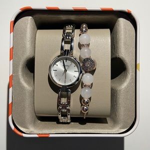 Women’s Watch & Guess Bracelet
